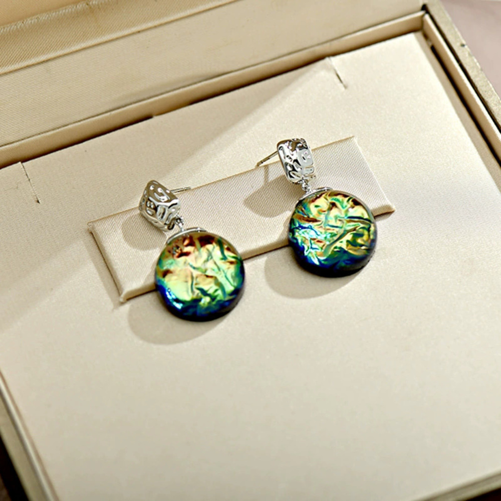 Vintage Resin Dried Flower Iridescent Straw Hat Earrings